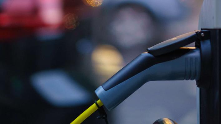 Demand-charge mitigation strategies for EV chargers